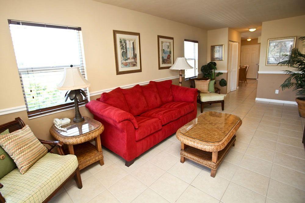 Marco Beach Vacation Suites Caxambas Экстерьер фото